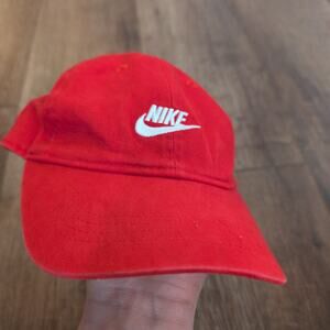 Nike Swoosh Embroidered Logo Adjustable Hat Sports Basketball Run Cap Red